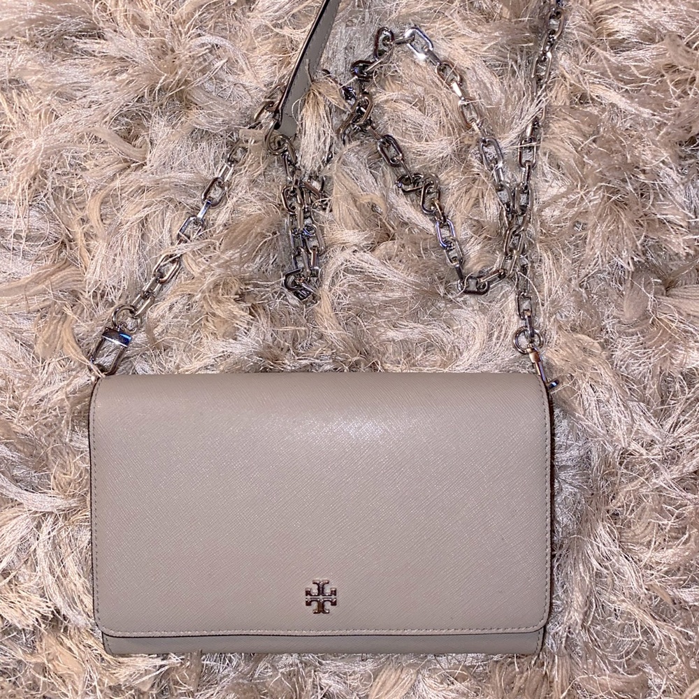 Tory Burch Robinson Chain Wallet